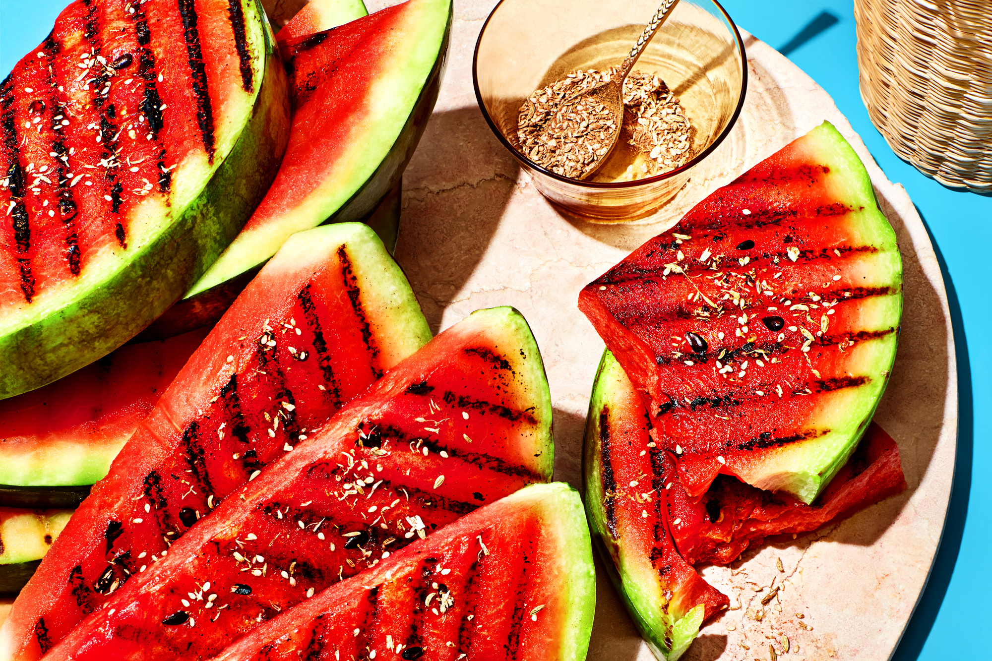 Sandía a la parrilla | 10 trucos de verano que te harán disfrutar de la temporada más calurosa | Zestradar