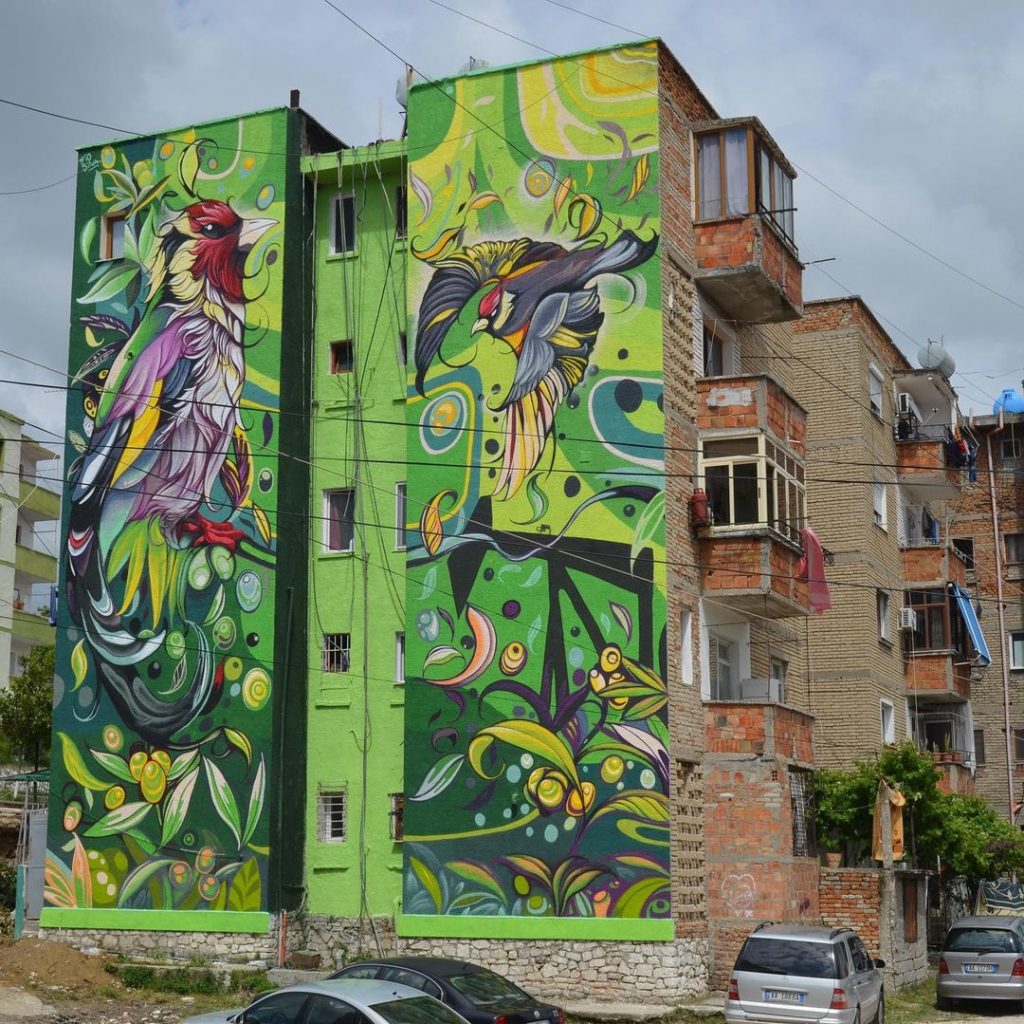 #7 | Murales de aves fenomenales de Fio Silva |: Zestradar