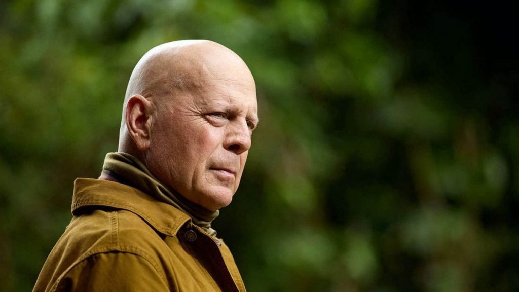 bruce willis |: Bruce Willis se retira de la actuación por afasia Zestradar