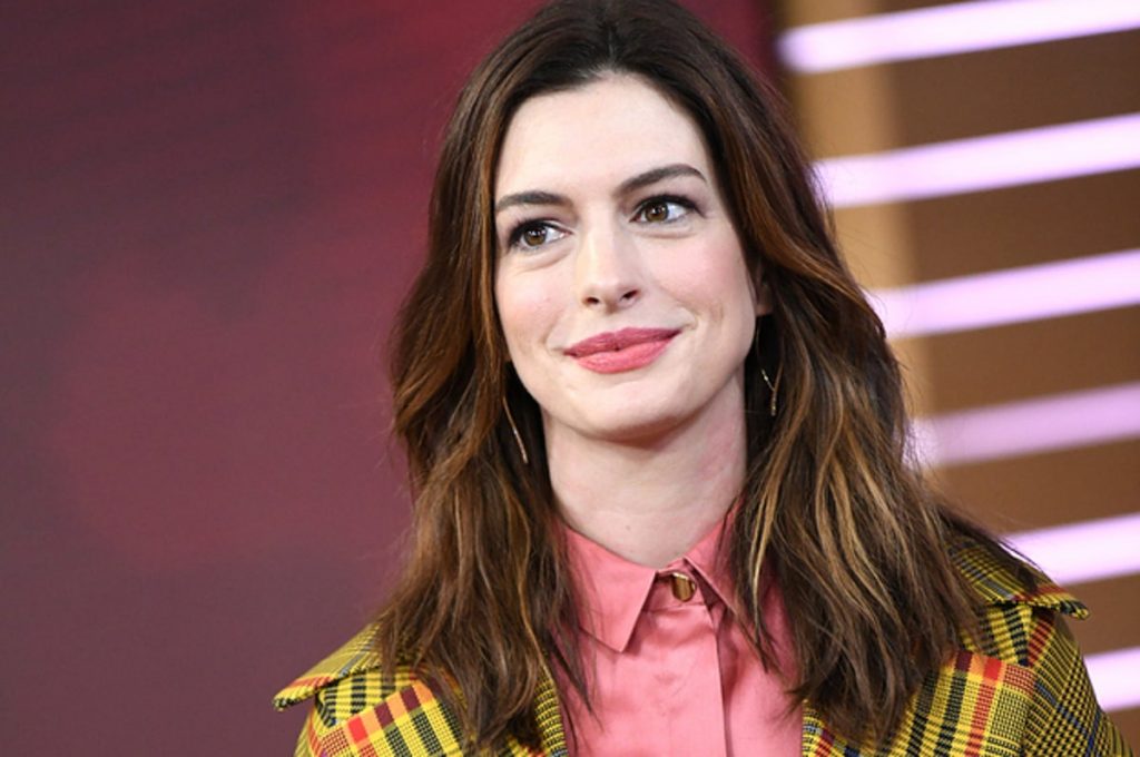 Anne Hathaway | 10 actrices más calientes de 2020 |: Zestradar