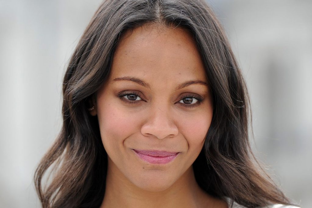 Zoe Saldaña |: 10 actrices más calientes de 2020 |: Zestradar