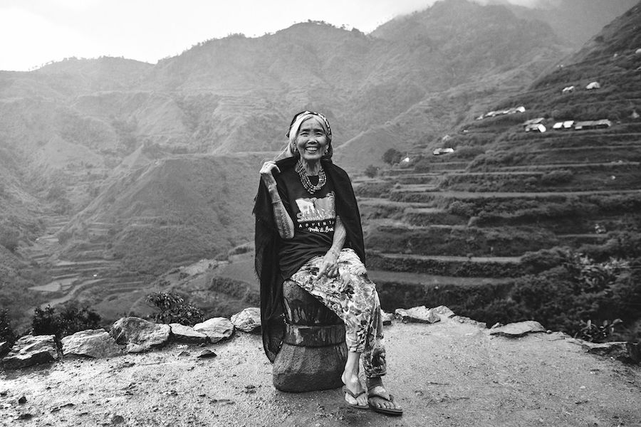 #4 | Una mujer de 103 años es la tatuadora tradicional más antigua de Filipinas Zestradar