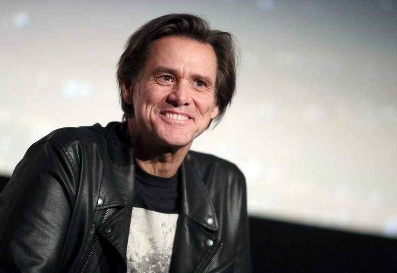 Jim Carrey |: 8 actores vivos más divertidos | Zestradar