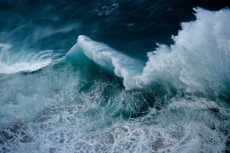 Impresionante fotografía de olas de Luke Shadbolt #2 | Zestradar