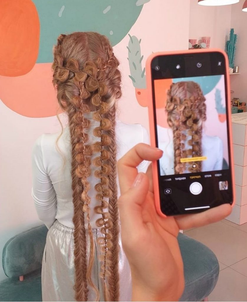 Conoce a la Rapunzel de la vida real con cabello de 1,85 metros de largo #6 | Zestradar