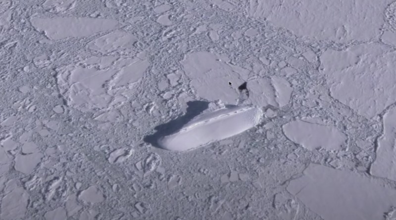 Barco de hielo |: Las teorías de conspiración más extrañas sobre la Antártida | Zestradar