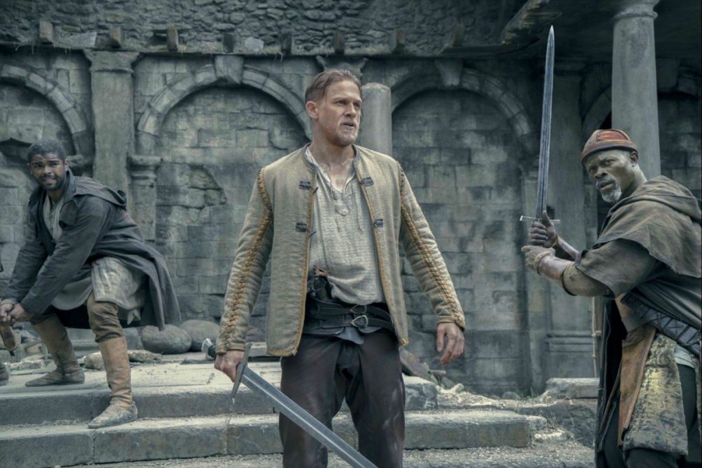Rey Arturo. Leyenda de la espada (2017) |: Las 10 mejores y peores películas de fantasía de todos los tiempos | Zestradar