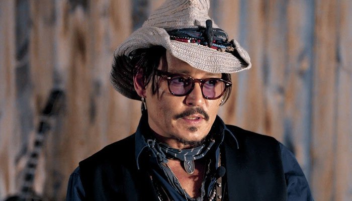 johnny depp | 9 facturas mensuales de celebridades más caras | Zest Radar: