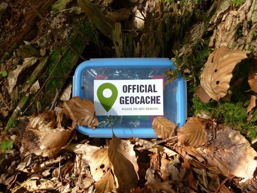 Geocaching |: 8 mejores pasatiempos nerviosos pero divertidos que debes probar | Zestradar