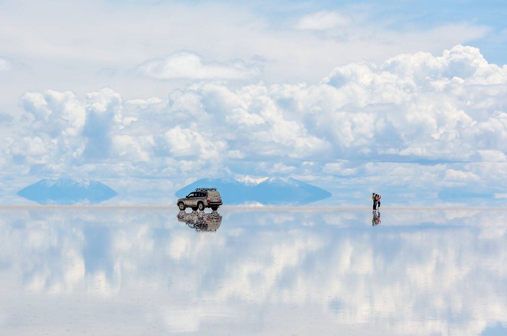Salar de Uyuni |: 10 de los fenómenos naturales más surrealistas de la Tierra | Zestradar