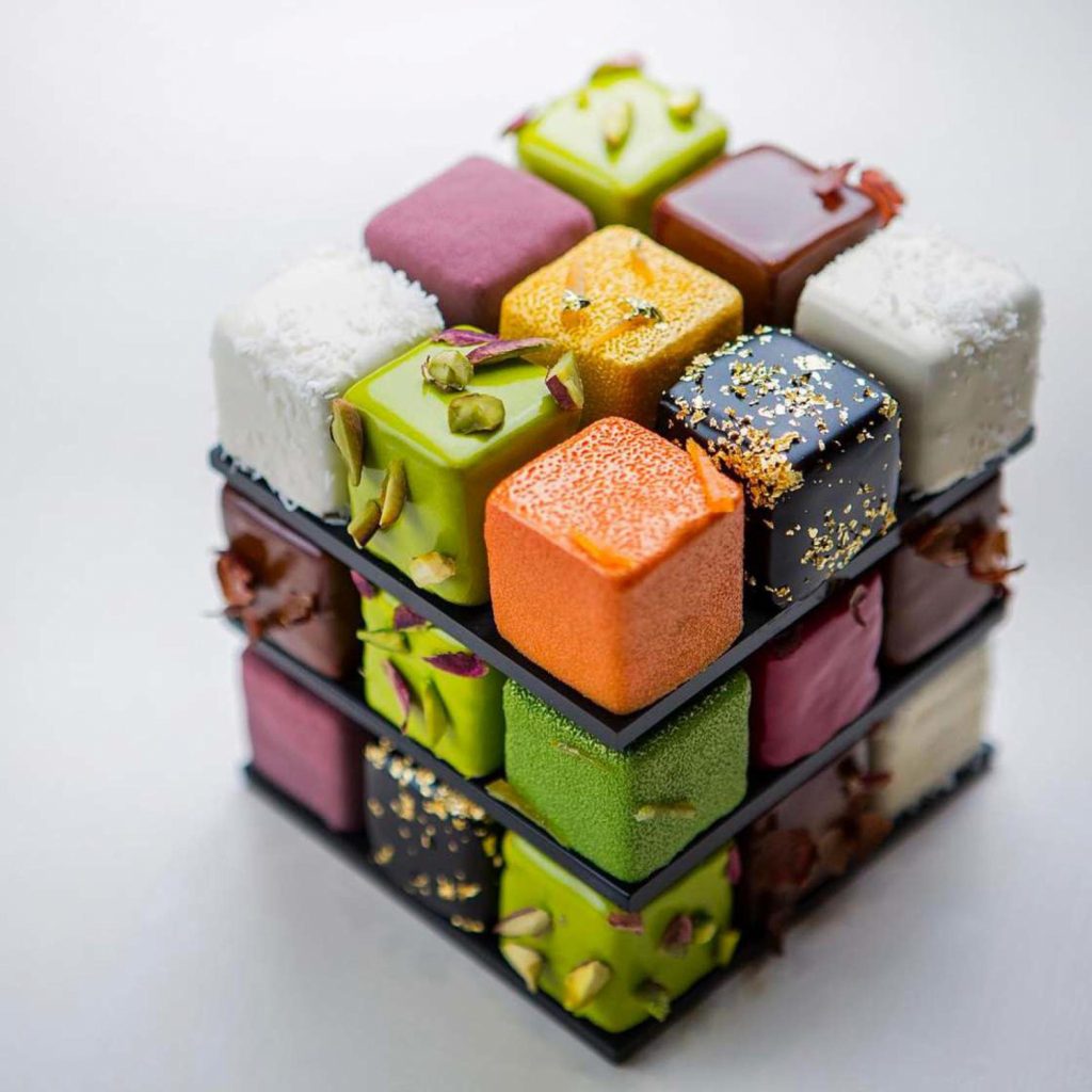 Cédric Grolet 1 |: 7 panaderos cuyos pasteles pertenecen a una exposición de arte | Zestradar