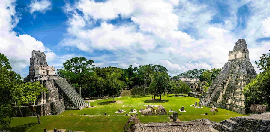 Pirámides mayas de Tikal |: 7 pirámides antiguas alrededor del mundo | Zestradar
