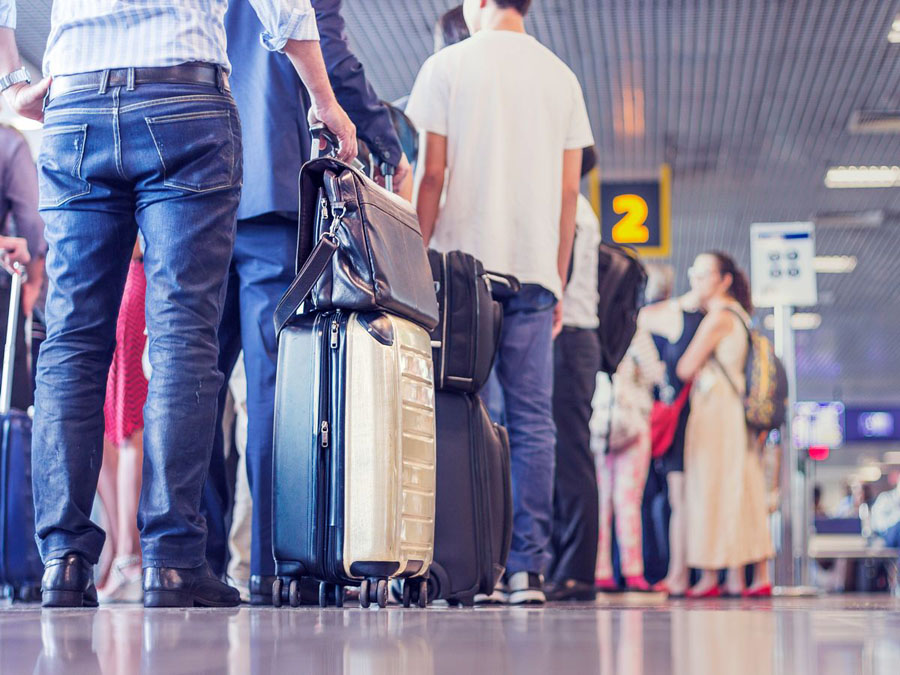 Ayudantes (Egipto, Bali, España, China) |: Alerta de fraude. 9 formas en que se engaña a los turistas en diferentes países Zestradar