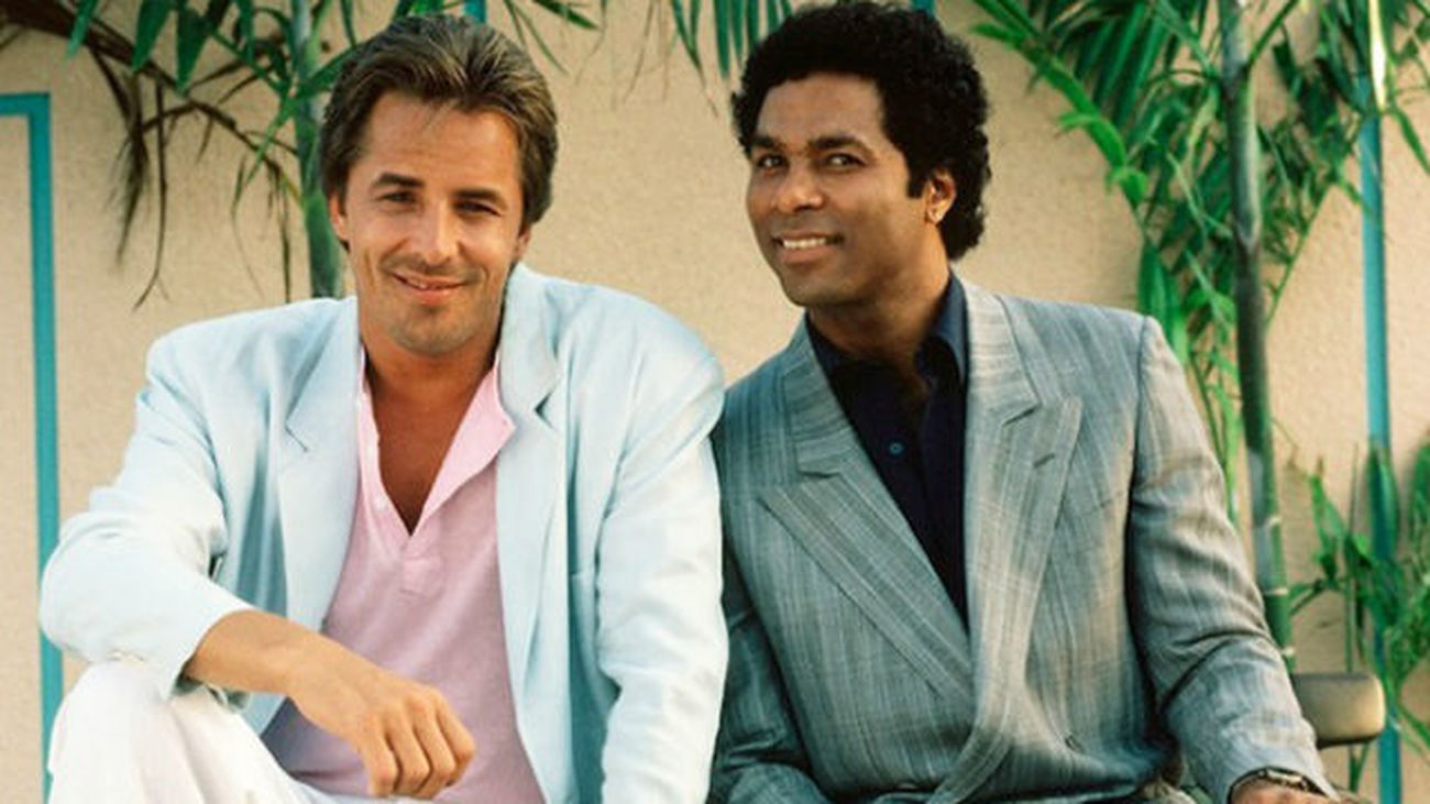Sonny Crocktt y Ricardo Tubbs - Vicepresidente de Miami | 10 personajes de televisión olvidados de los 80 | Cerebro