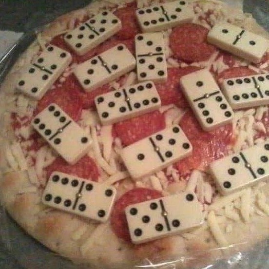 Dominos Pizza | El arte de la comida no salvante @TotallyGourmet | Bayas cerebrales